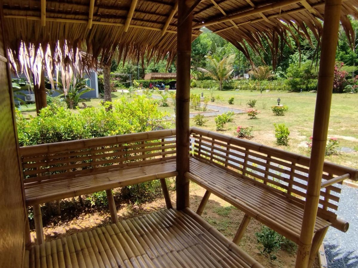 Palm Garden Bungalows Ko Lanta Exterior foto