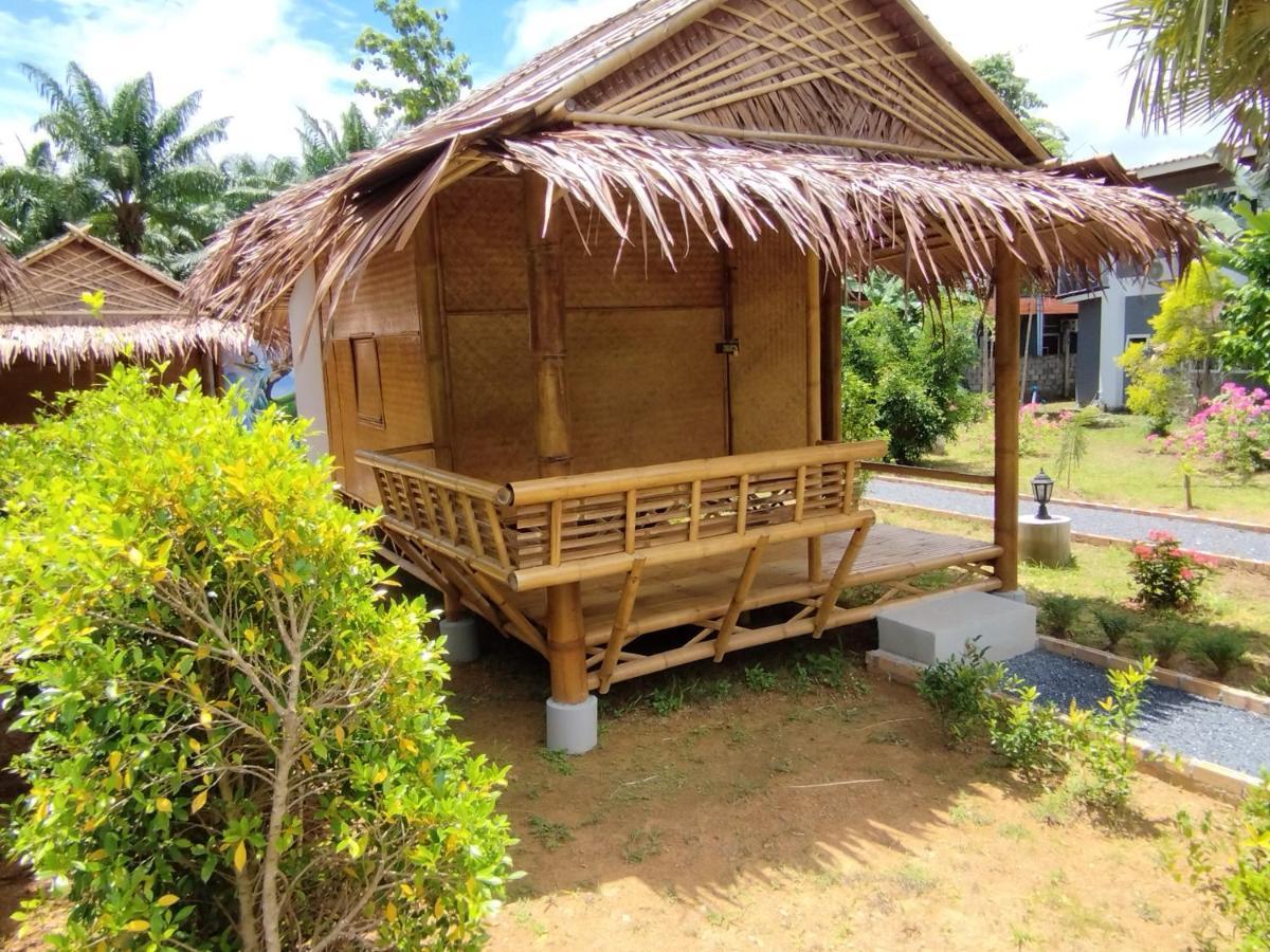 Palm Garden Bungalows Ko Lanta Exterior foto