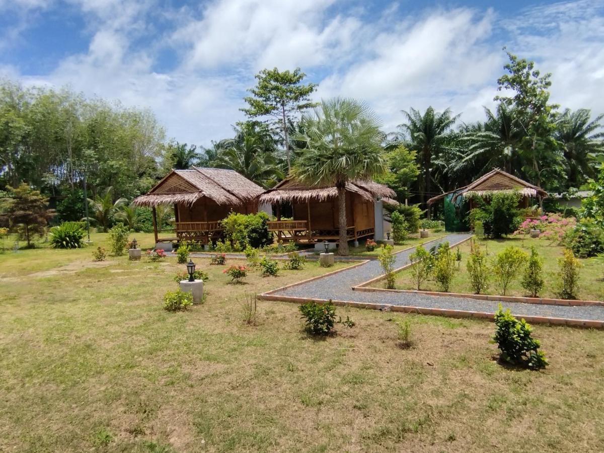 Palm Garden Bungalows Ko Lanta Exterior foto